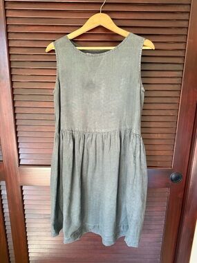 Sleeveless Gray Linen Blend Sundress